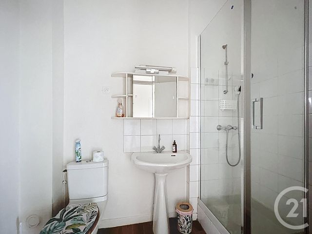 Appartement à louer - 2 pièces - 47.59 m2 - ST POURCAIN SUR SIOULE - 03 - AUVERGNE - Century 21 Lefèbvre Immobilier