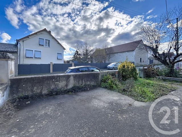 maison à louer - 4 pièces - 68.8 m2 - BELLENAVES - 03 - AUVERGNE - Century 21 Lefèbvre Immobilier