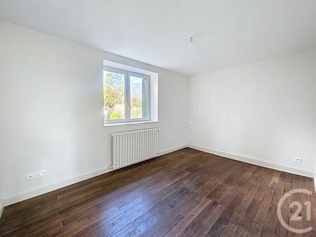 maison à louer - 4 pièces - 68.8 m2 - BELLENAVES - 03 - AUVERGNE - Century 21 Lefèbvre Immobilier