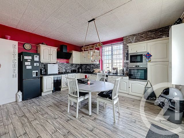 maison à vendre - 3 pièces - 71.9 m2 - VARENNES SUR ALLIER - 03 - AUVERGNE - Century 21 Lefèbvre Immobilier