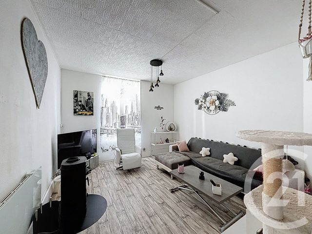 maison à vendre - 3 pièces - 71.9 m2 - VARENNES SUR ALLIER - 03 - AUVERGNE - Century 21 Lefèbvre Immobilier