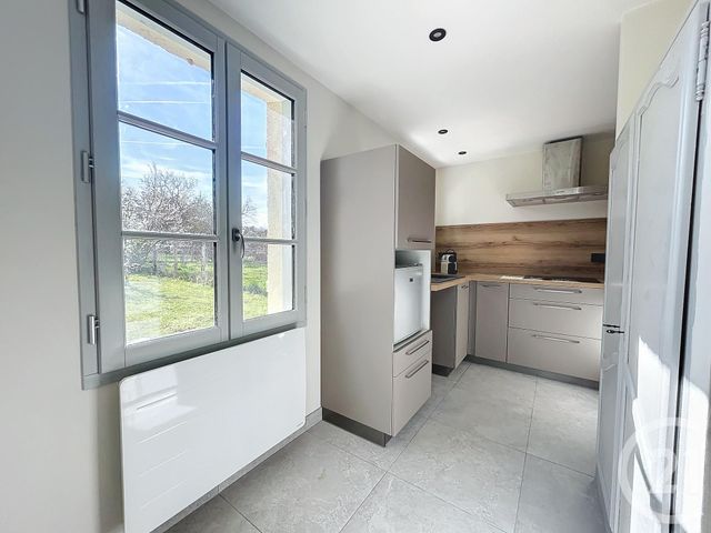 maison à louer - 3 pièces - 60.21 m2 - VERNEUIL EN BOURBONNAIS - 03 - AUVERGNE - Century 21 Lefèbvre Immobilier