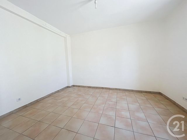 maison à louer - 2 pièces - 48.97 m2 - MONETAY SUR ALLIER - 03 - AUVERGNE - Century 21 Lefèbvre Immobilier