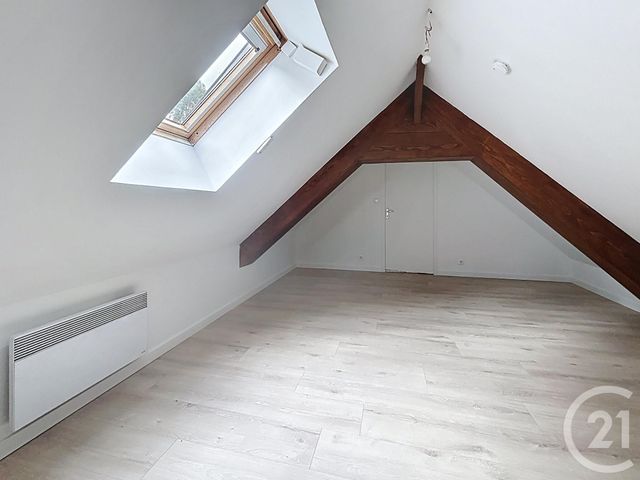 maison à louer - 4 pièces - 63.94 m2 - TRONGET - 03 - AUVERGNE - Century 21 Lefèbvre Immobilier