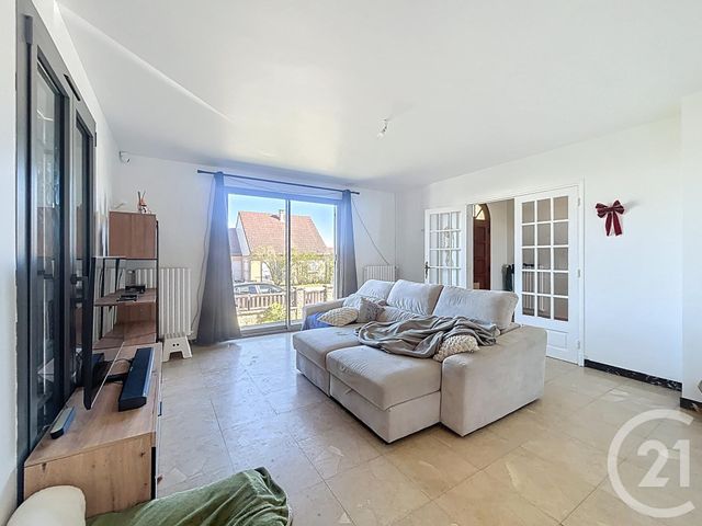 maison à louer - 3 pièces - 95.0 m2 - LA FERTE HAUTERIVE - 03 - AUVERGNE - Century 21 Lefèbvre Immobilier