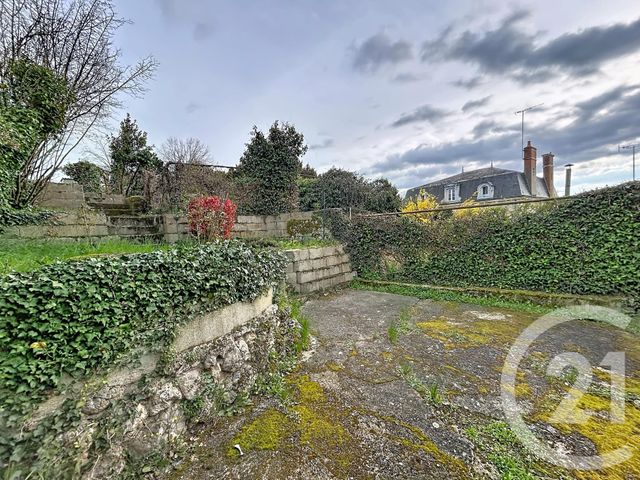 Appartement F2 à louer - 2 pièces - 51.17 m2 - ST POURCAIN SUR SIOULE - 03 - AUVERGNE - Century 21 Lefèbvre Immobilier