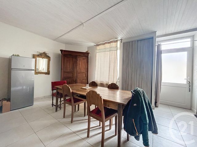 maison à louer - 4 pièces - 78.95 m2 - CHANTELLE - 03 - AUVERGNE - Century 21 Lefèbvre Immobilier