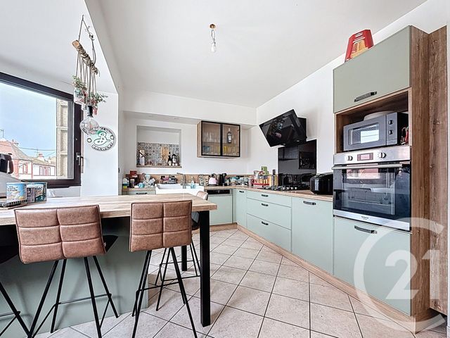 maison à vendre - 7 pièces - 206.0 m2 - ST POURCAIN SUR SIOULE - 03 - AUVERGNE - Century 21 Lefèbvre Immobilier