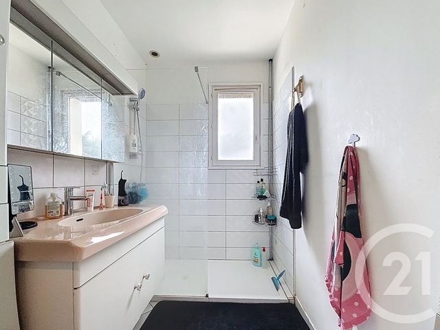 maison à vendre - 5 pièces - 110.0 m2 - CHANTELLE - 03 - AUVERGNE - Century 21 Lefèbvre Immobilier