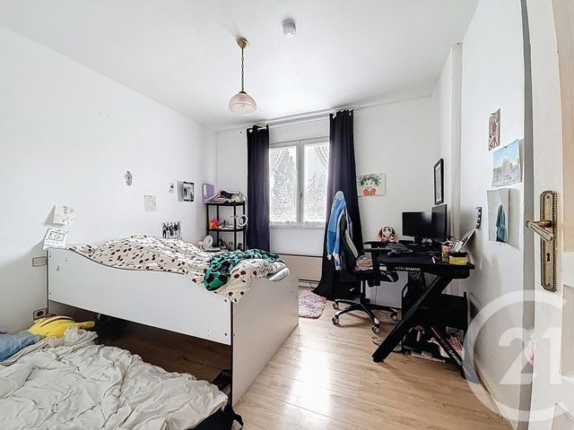 maison à vendre - 5 pièces - 110.0 m2 - CHANTELLE - 03 - AUVERGNE - Century 21 Lefèbvre Immobilier