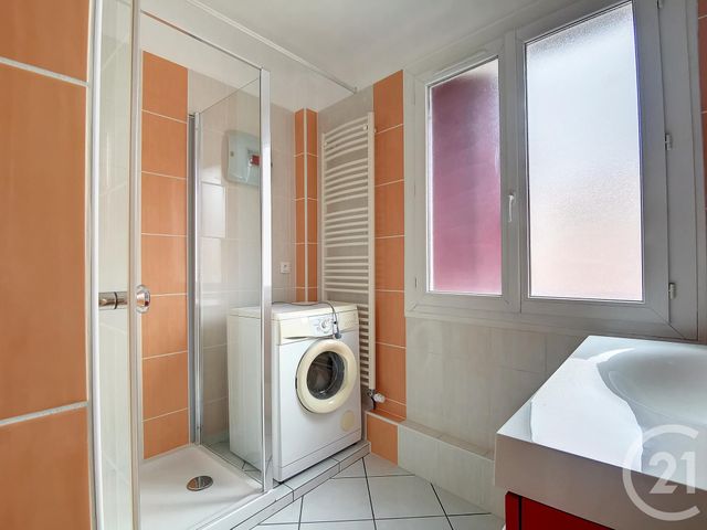 Appartement F3 à louer - 3 pièces - 62.85 m2 - ST POURCAIN SUR SIOULE - 03 - AUVERGNE - Century 21 Lefèbvre Immobilier