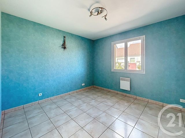 maison à louer - 3 pièces - 84.62 m2 - CHAREIL CINTRAT - 03 - AUVERGNE - Century 21 Lefèbvre Immobilier