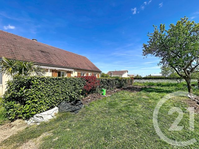 maison à louer - 3 pièces - 84.62 m2 - CHAREIL CINTRAT - 03 - AUVERGNE - Century 21 Lefèbvre Immobilier