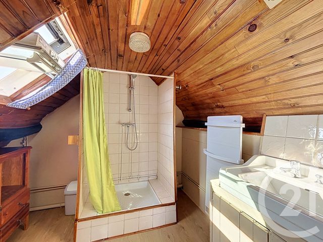 maison à vendre - 4 pièces - 226.7 m2 - LE THEIL - 03 - AUVERGNE - Century 21 Lefèbvre Immobilier