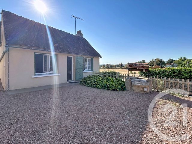 maison à vendre - 4 pièces - 226.7 m2 - LE THEIL - 03 - AUVERGNE - Century 21 Lefèbvre Immobilier