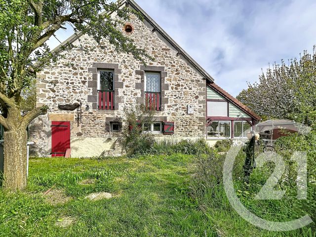 maison à vendre - 5 pièces - 156.89 m2 - TREBAN - 03 - AUVERGNE - Century 21 Lefèbvre Immobilier