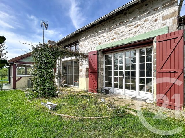 maison à vendre - 5 pièces - 156.89 m2 - TREBAN - 03 - AUVERGNE - Century 21 Lefèbvre Immobilier
