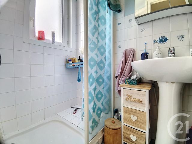 maison à louer - 6 pièces - 90.0 m2 - ST POURCAIN SUR SIOULE - 03 - AUVERGNE - Century 21 Lefèbvre Immobilier