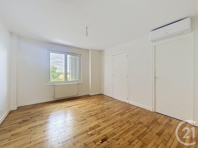 maison à louer - 6 pièces - 101.47 m2 - ST POURCAIN SUR SIOULE - 03 - AUVERGNE - Century 21 Lefèbvre Immobilier