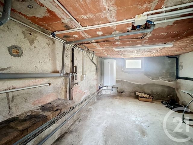 maison à louer - 6 pièces - 101.47 m2 - ST POURCAIN SUR SIOULE - 03 - AUVERGNE - Century 21 Lefèbvre Immobilier