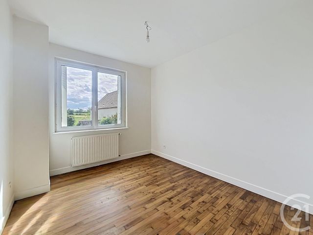 maison à louer - 6 pièces - 101.47 m2 - ST POURCAIN SUR SIOULE - 03 - AUVERGNE - Century 21 Lefèbvre Immobilier