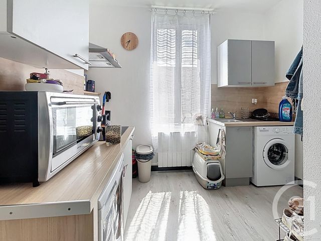 Appartement F1 à louer - 1 pièce - 25.9 m2 - MOULINS - 03 - AUVERGNE - Century 21 Lefèbvre Immobilier