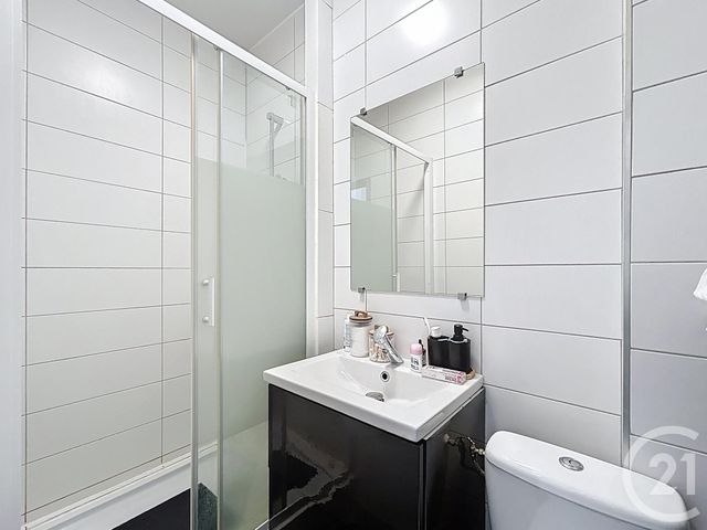 Appartement F1 à louer - 1 pièce - 25.9 m2 - MOULINS - 03 - AUVERGNE - Century 21 Lefèbvre Immobilier