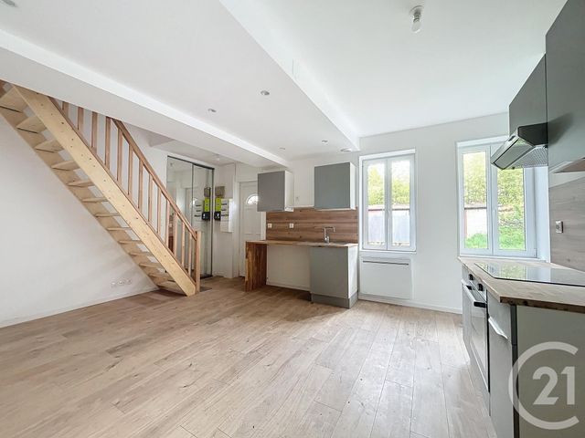 maison à louer - 4 pièces - 52.0 m2 - VARENNES SUR ALLIER - 03 - AUVERGNE - Century 21 Lefèbvre Immobilier