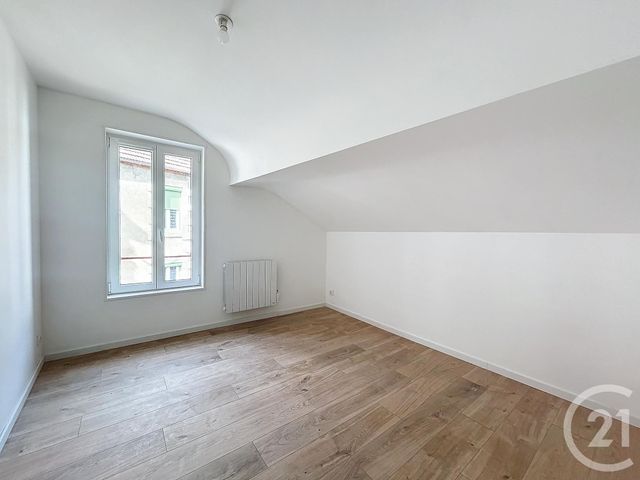maison à louer - 4 pièces - 52.0 m2 - VARENNES SUR ALLIER - 03 - AUVERGNE - Century 21 Lefèbvre Immobilier