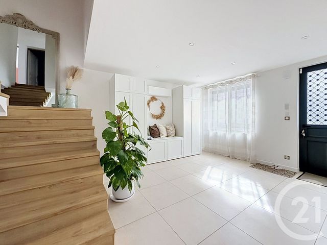 maison à vendre - 6 pièces - 150.0 m2 - ST POURCAIN SUR SIOULE - 03 - AUVERGNE - Century 21 Lefèbvre Immobilier