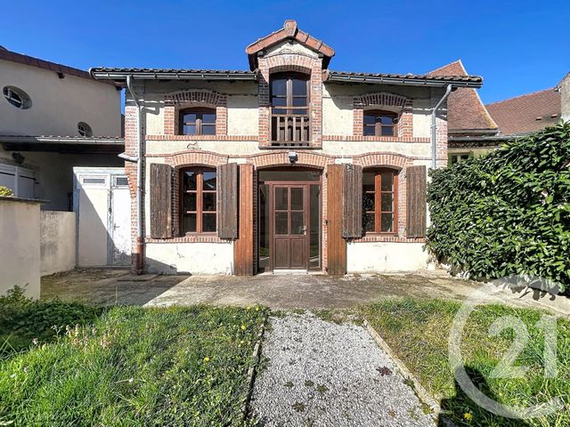maison à louer - 3 pièces - 52.62 m2 - ST POURCAIN SUR SIOULE - 03 - AUVERGNE - Century 21 Lefèbvre Immobilier