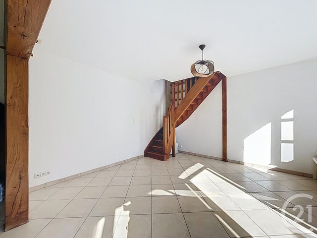 maison à louer - 3 pièces - 52.62 m2 - ST POURCAIN SUR SIOULE - 03 - AUVERGNE - Century 21 Lefèbvre Immobilier
