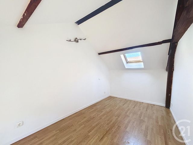 maison à louer - 3 pièces - 52.62 m2 - ST POURCAIN SUR SIOULE - 03 - AUVERGNE - Century 21 Lefèbvre Immobilier