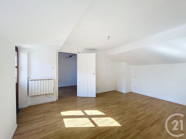 maison à louer - 3 pièces - 52.62 m2 - ST POURCAIN SUR SIOULE - 03 - AUVERGNE - Century 21 Lefèbvre Immobilier