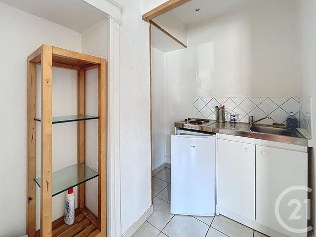 Appartement F1 à louer - 1 pièce - 25.0 m2 - ST POURCAIN SUR SIOULE - 03 - AUVERGNE - Century 21 Lefèbvre Immobilier