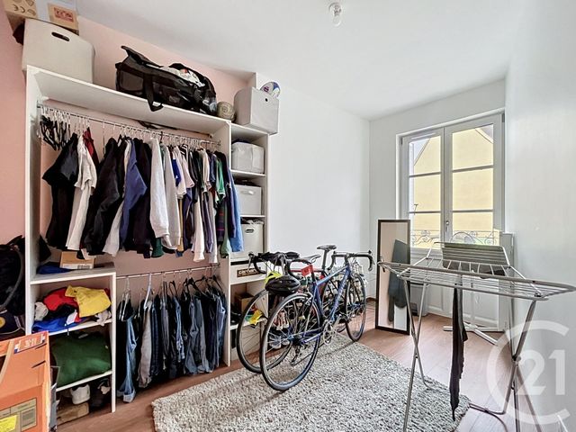 Appartement F2 bis à louer - 2 pièces - 60.0 m2 - ST POURCAIN SUR SIOULE - 03 - AUVERGNE - Century 21 Lefèbvre Immobilier
