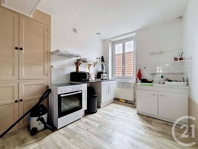 Appartement F3 à vendre - 3 pièces - 71.5 m2 - ST POURCAIN SUR SIOULE - 03 - AUVERGNE - Century 21 Lefèbvre Immobilier
