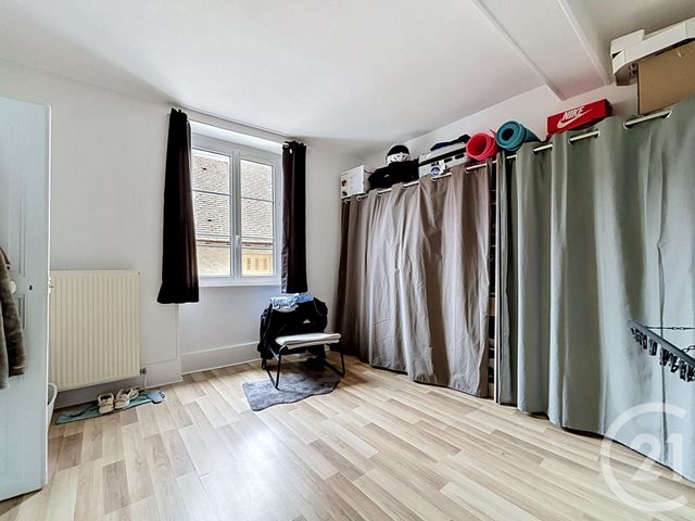 Appartement F3 à vendre - 3 pièces - 71.5 m2 - ST POURCAIN SUR SIOULE - 03 - AUVERGNE - Century 21 Lefèbvre Immobilier