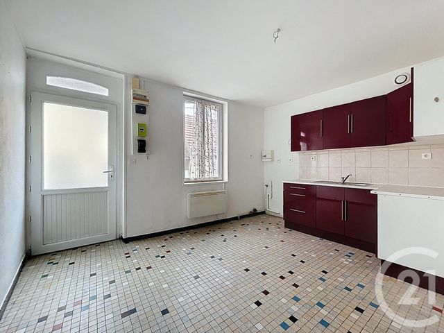 maison à louer - 3 pièces - 62.36 m2 - ST POURCAIN SUR SIOULE - 03 - AUVERGNE - Century 21 Lefèbvre Immobilier