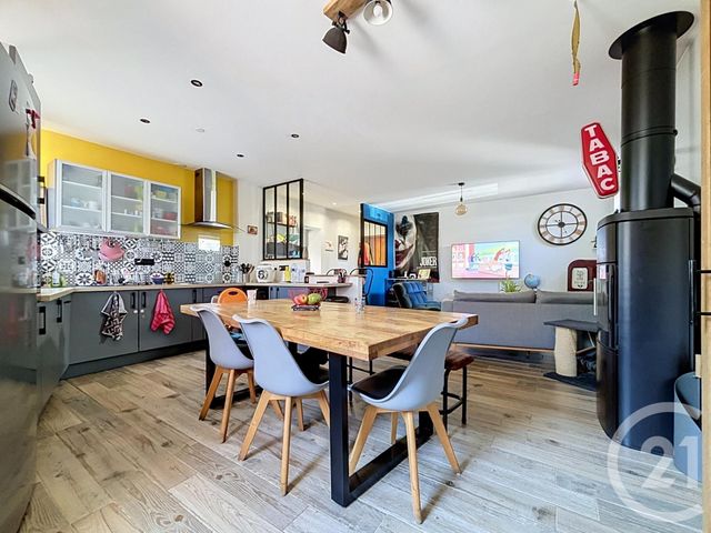 maison à vendre - 5 pièces - 111.1 m2 - LA FERTE HAUTERIVE - 03 - AUVERGNE - Century 21 Lefèbvre Immobilier