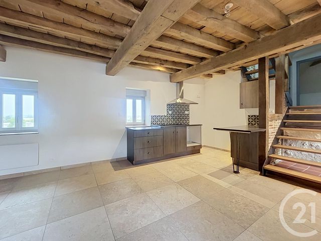 Appartement F2 bis à louer - 2 pièces - 56.15 m2 - VARENNES SUR ALLIER - 03 - AUVERGNE - Century 21 Lefèbvre Immobilier