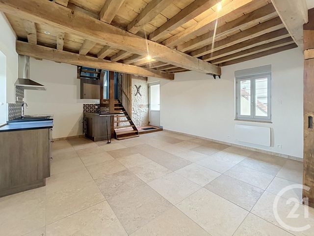 Appartement F2 bis à louer - 2 pièces - 56.15 m2 - VARENNES SUR ALLIER - 03 - AUVERGNE - Century 21 Lefèbvre Immobilier