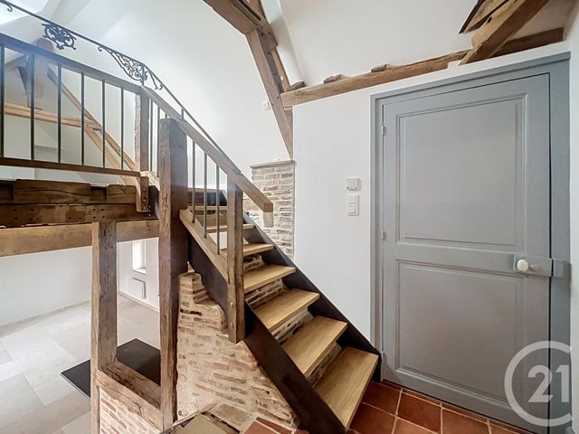 Appartement F2 bis à louer - 2 pièces - 56.15 m2 - VARENNES SUR ALLIER - 03 - AUVERGNE - Century 21 Lefèbvre Immobilier