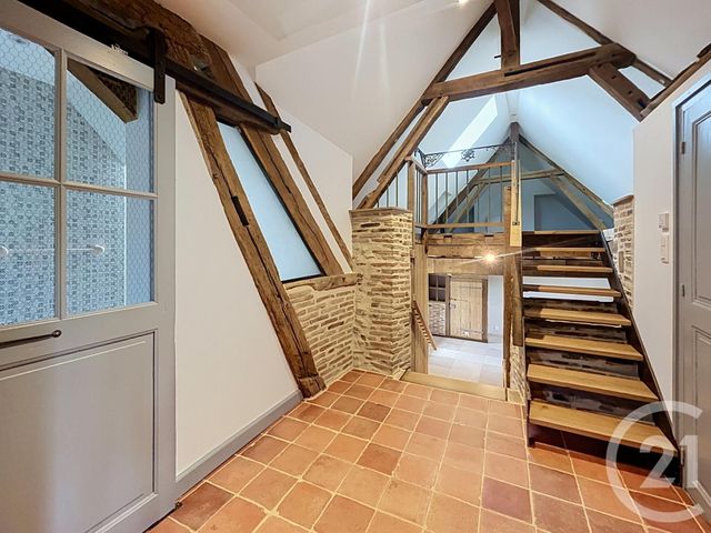 Appartement F2 bis à louer - 2 pièces - 56.15 m2 - VARENNES SUR ALLIER - 03 - AUVERGNE - Century 21 Lefèbvre Immobilier