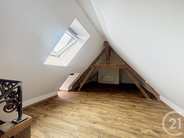 Appartement F2 bis à louer - 2 pièces - 56.15 m2 - VARENNES SUR ALLIER - 03 - AUVERGNE - Century 21 Lefèbvre Immobilier