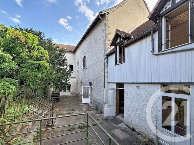maison à vendre - 20 pièces - 600.0 m2 - ST POURCAIN SUR SIOULE - 03 - AUVERGNE - Century 21 Lefèbvre Immobilier