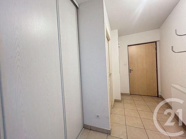 Appartement F2 à vendre - 2 pièces - 70.0 m2 - ST POURCAIN SUR SIOULE - 03 - AUVERGNE - Century 21 Lefèbvre Immobilier
