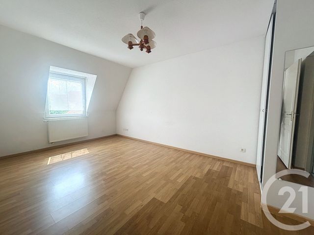 Appartement F2 à vendre - 2 pièces - 70.0 m2 - ST POURCAIN SUR SIOULE - 03 - AUVERGNE - Century 21 Lefèbvre Immobilier