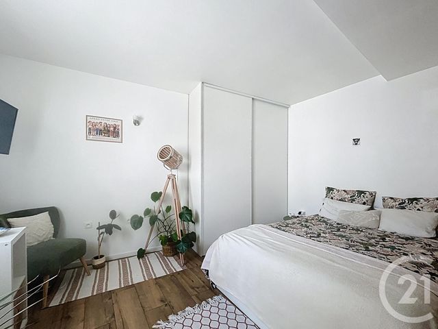Appartement T1 à louer - 1 pièce - 32.9 m2 - VARENNES SUR ALLIER - 03 - AUVERGNE - Century 21 Lefèbvre Immobilier