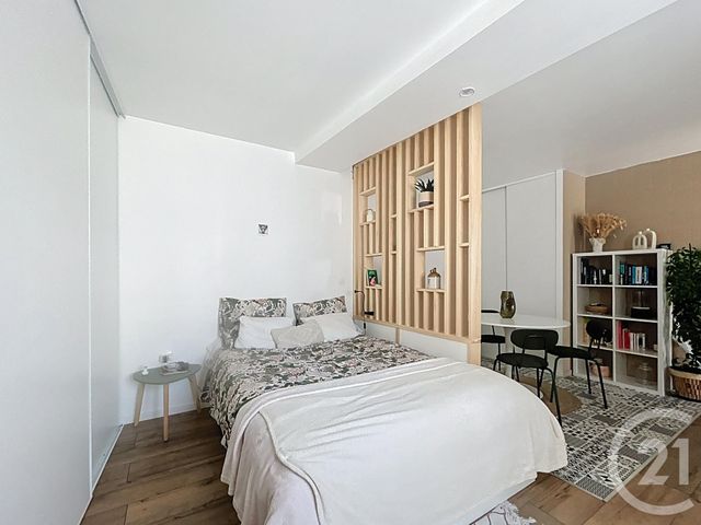 Appartement T1 à louer - 1 pièce - 32.9 m2 - VARENNES SUR ALLIER - 03 - AUVERGNE - Century 21 Lefèbvre Immobilier
